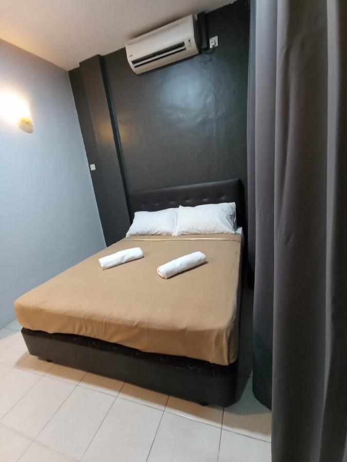 D Layaran Kuantan Lpt Exit 833 Hotel Exterior foto